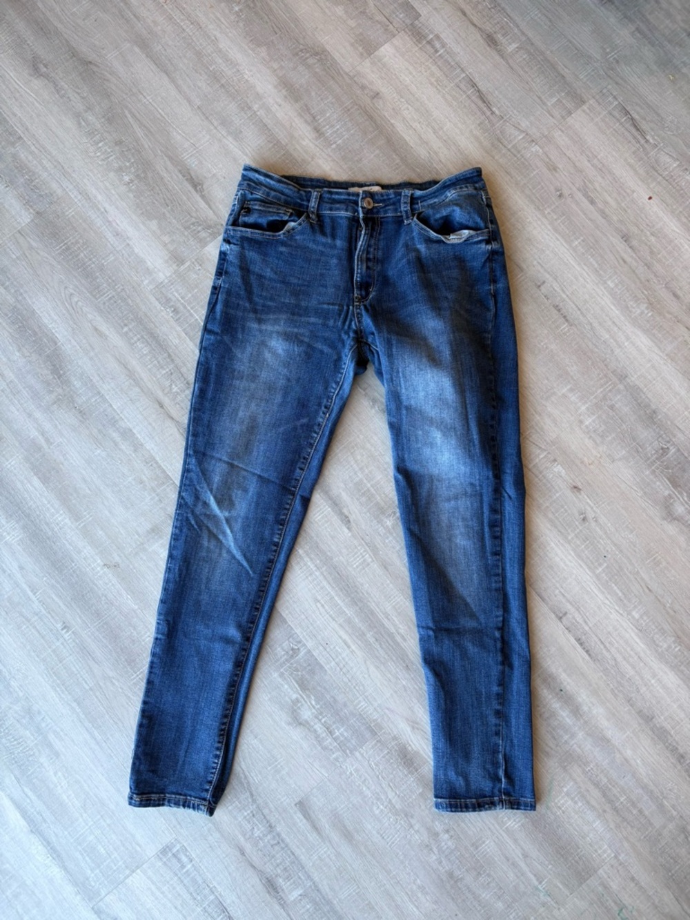 Classic women’s Blue Jeans - Slim Fit